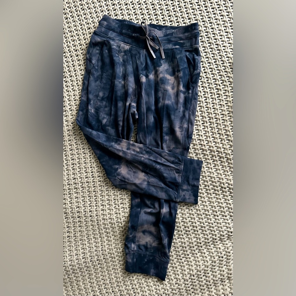 Lululemon Joggers